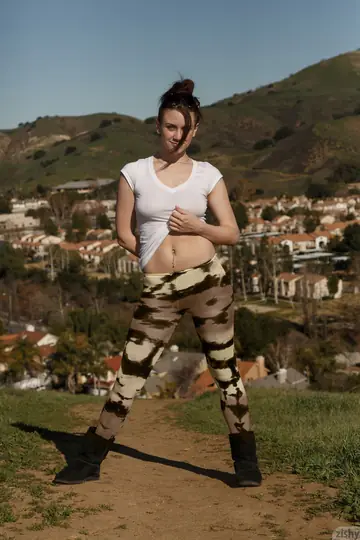 Delilah Blue – Brunette Poses in Tight Yoga Pants Outdoors and Shows Her Tits