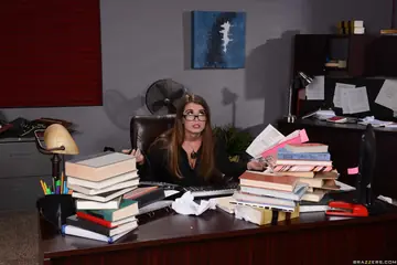 Bunny Freedom – Busty Blonde Secretary in Glasses Sucks Cock and Gets Eaten at the Office