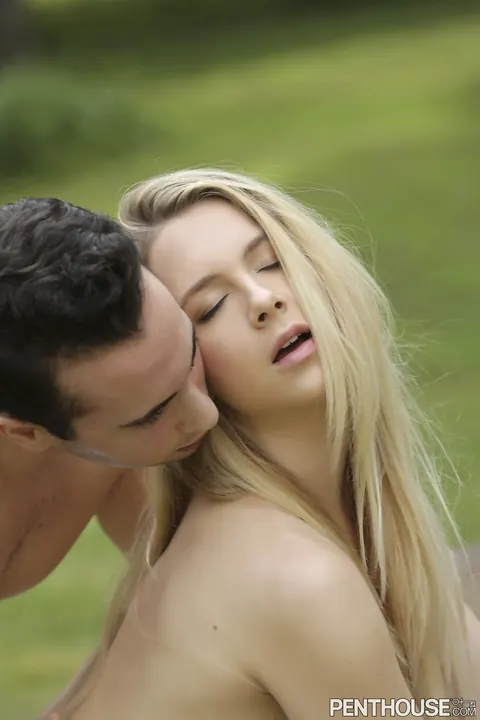Alecia Fox: Pale Russian Blonde Fucked on a Picnic Table – photo 11 of 17