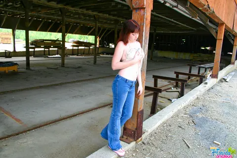 Redhead with Big Tits Bares Her Chest at a Construction Site – photo 3 of 12