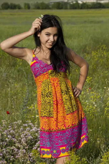 Woman in a Dress Shows Her Shaved Pussy Outdoors