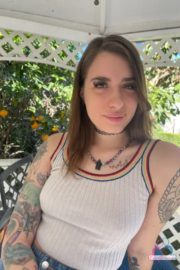 Pearl Sage – Tattooed Russian Brunette Peels Off Her Jeans to Finger Her Hairy Pussy
