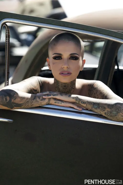 Leigh Raven: Tattooed Brunette with Small Tits Poses Nude Outdoors – photo 12 of 20