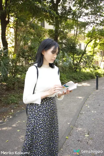 Busty Japanese Brunette Gives a Blowjob Before Outdoor Missionary Sex