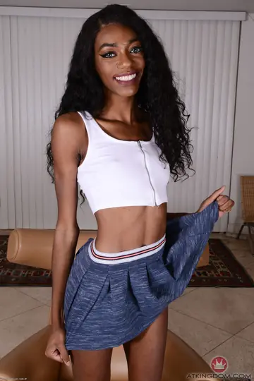 Chanel Skye – Petite Ebony Babe Spreads Her Brown Pussy Wide