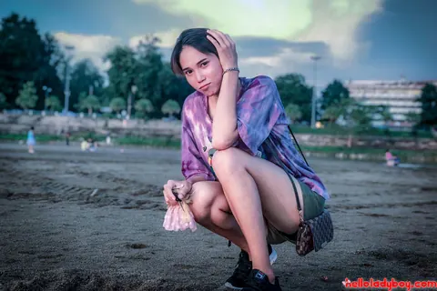 Asian Trans Woman Strips Nude Outdoors – photo 1 of 20