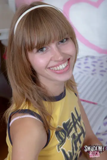 Aina Barnes – Woman Takes Anal and Swallows His Load