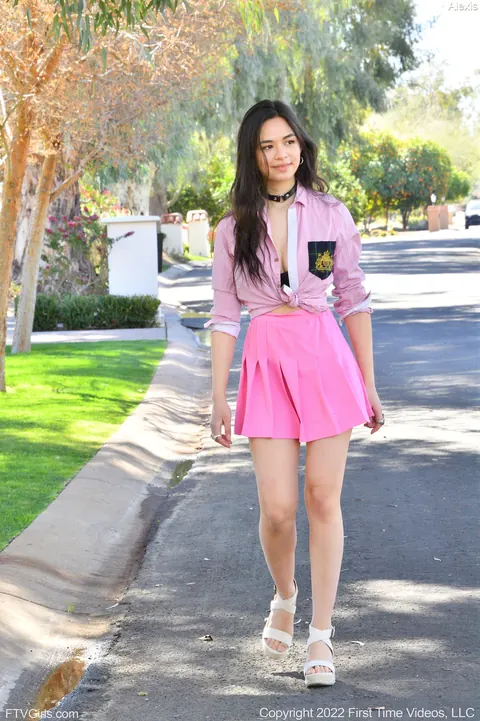 Scarlett Alexis: Skinny Asian Brunette Flashes and Uses a Butt Plug Outdoors – photo 20 of 20