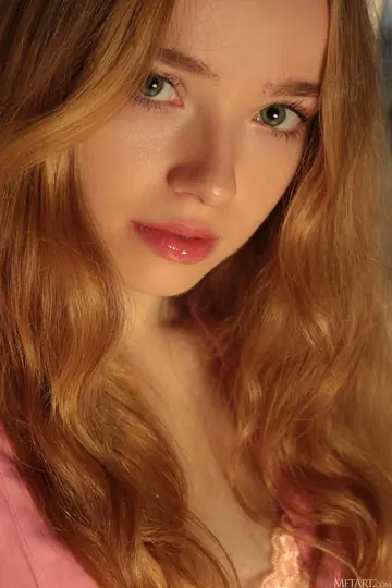Ukrainian Blonde Poses Nude and Shows Her Body