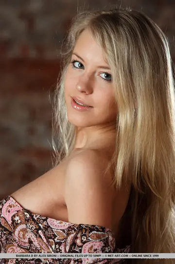 Blonde Babe with Big Tits Spreads Her Shaved Pussy