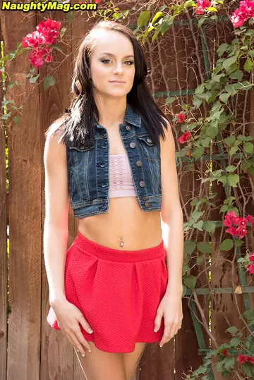 Kylie Martin – Brunette in a Skirt Has Outdoor Sex and Spreads for Him