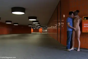 Black Lady – Brunette Bound for Public Handjob Threesome