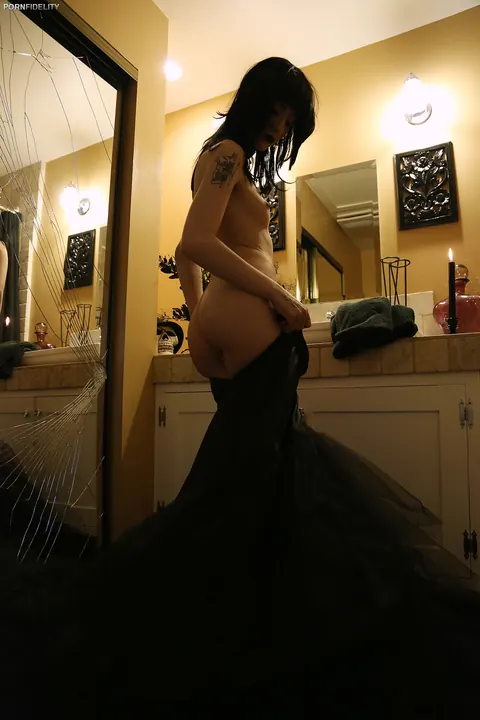Charlotte Sartre: Skinny Brunette PAWG Sucks Cock and Rides in the Bathroom and Bedroom – photo 1 of 21