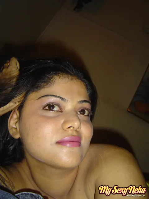 Indian Babe Uncovers Big Natural Tits in a Bikini and Panties – photo 2 of 15
