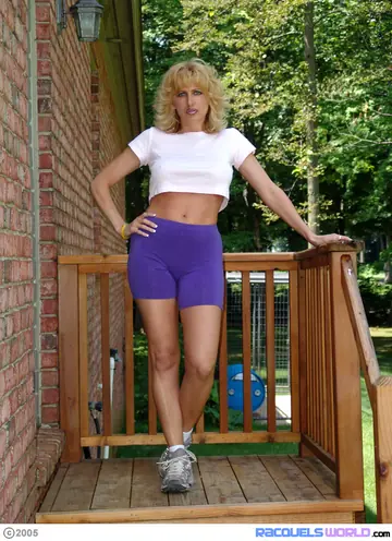 Racquel Devonshire – Busty Blonde MILF Sucks Cock and Swallows Cum