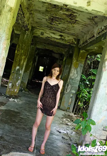 Petite Japanese Woman Strips Nude Outdoors Showing Her Hairy Pussy