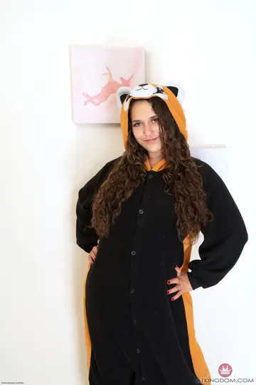 Ziggy Star – Petite Hairy Brunette in Costume Spreads for Anal