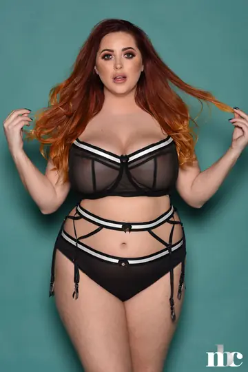 British Redhead BBW Flaunts Her Big Natural Tits in Lingerie
