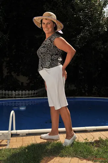Short-Haired MILF Sucks Cocks and Licks Asses Outdoors