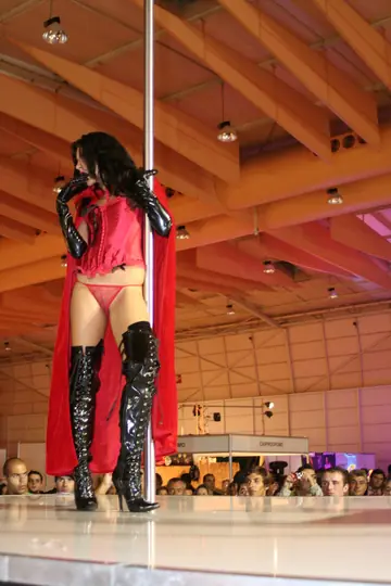 Latina Stripper in Leather and Boots Fucks After Her Show