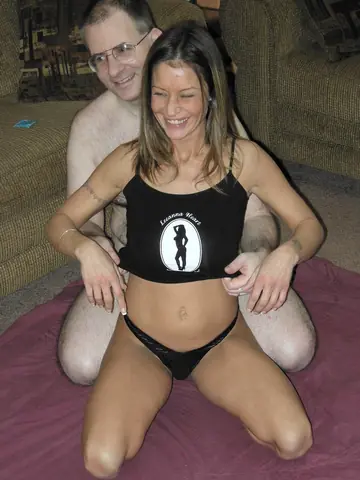 Leeanna Heart – Petite Busty MILF Takes Anal Doggy Style and a Facial