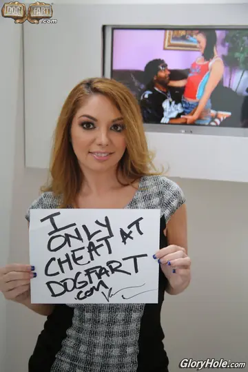 Kiki Daire – Tattooed MILF in Stockings Takes Anal and Swallows