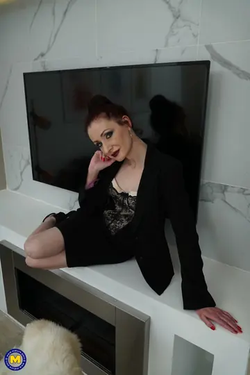 British Redhead MILF Gets Fucked and Takes Cum on Her Ass