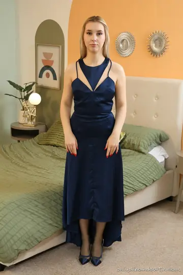 Patricia A – Blonde in Lingerie and Stockings Shows Her Ass and Tits on the Bed