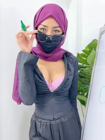 Arab Woman in Lingerie and Face Mask Reveals Her Natural Tits