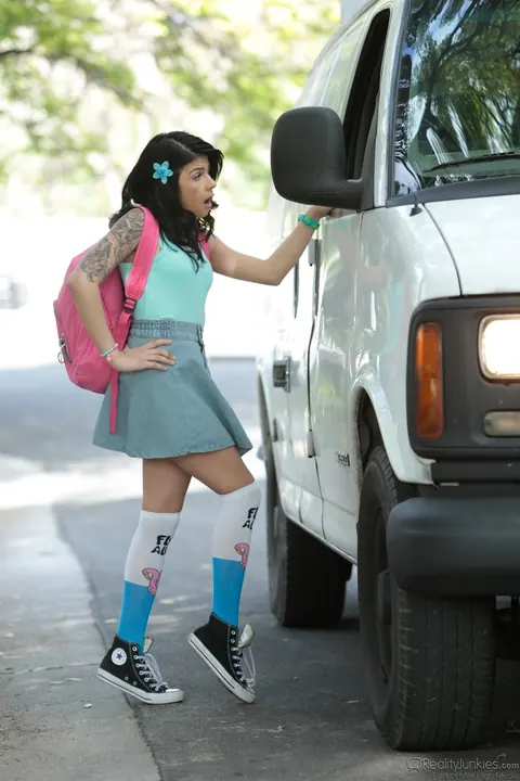 Sadie Pop: Skinny Latina Rides Cock Outdoors in a Car – photo 2 of 20