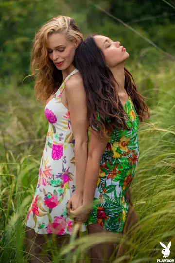Kit Rysha – Two Petite Hungarian Lesbians Strip Naked and Eat Pussy in the Forest