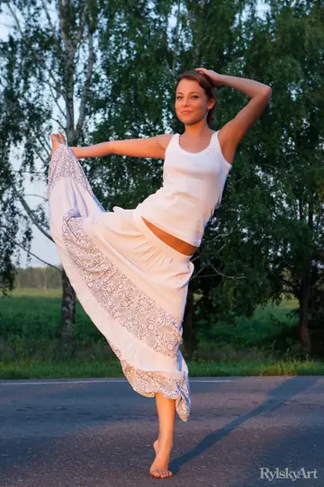 European Woman Strips Nude and Spreads Her Legs in the Car