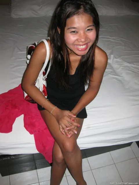 Petite Asian Babe Gets a Creampie in the Bathroom – photo 10 of 15