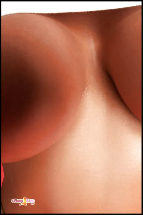 LaTasha Marzolla: Blonde with Huge Enhanced Tits Strips and Spreads Wide – photo 14 of 16