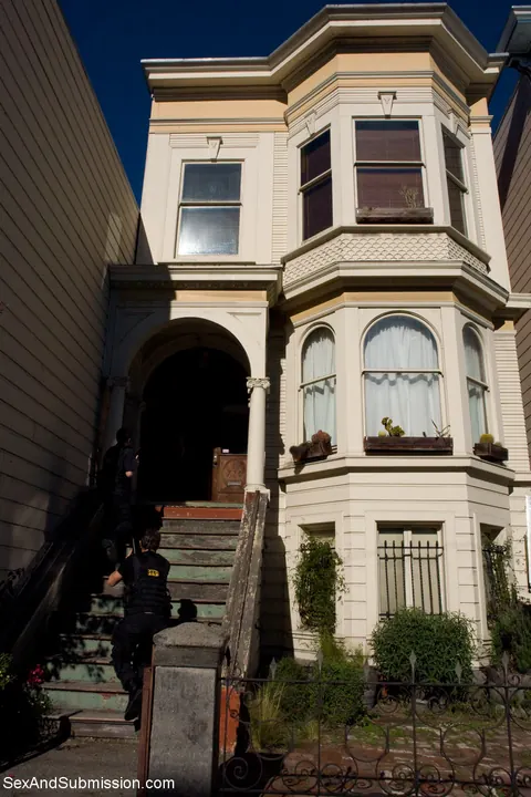 Charley Chase: Busty Latina Submits to Bondage Restraints – photo 4 of 21