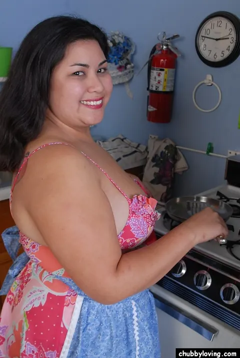 Tyung: Curvy Asian MILF Strips Nude in the Kitchen – photo 2 of 16