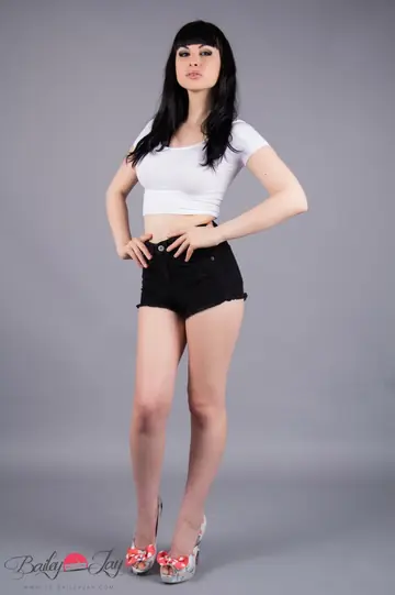 Trans Woman Peels Off Her Clothes and Poses Fully Nude Front and Back