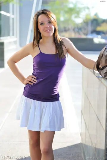 Woman in a Skirt Fingers Herself and Spreads Her Shaved Pussy in Public