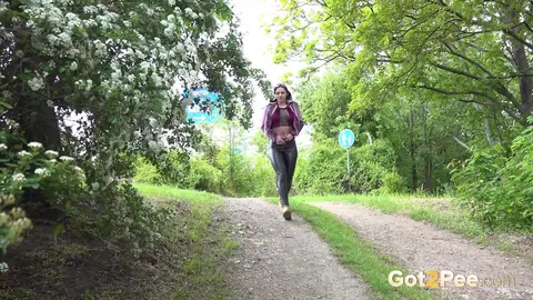 Isabel Dark: European Brunette Pulls Down Leather Pants and Spreads Outdoors – photo 1 of 15