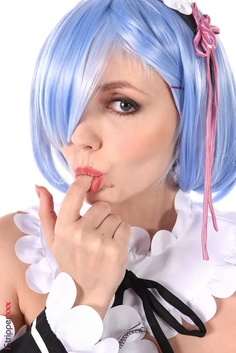 Sia Siberia: Short-Haired Blonde in Cosplay Uniform Fingers and Uses a Dildo – photo 9 of 15