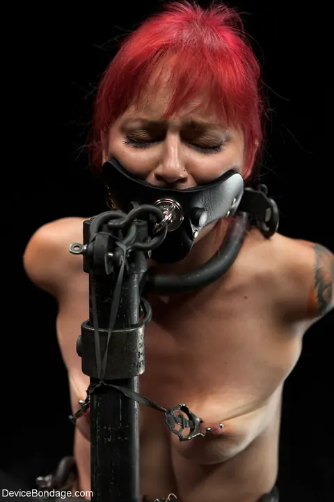 Phoenix Askani: Redhead in High Heels Gets Bound and Restrained – photo 11 of 21