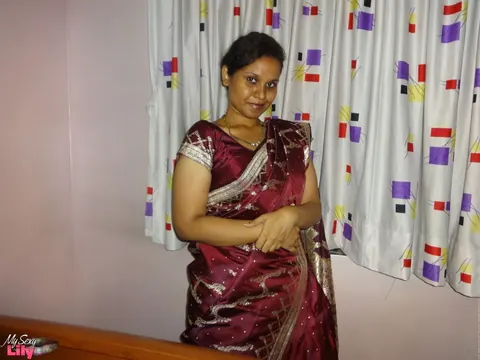 Busty Indian BBW Strips to Black Lingerie – photo 6 of 16