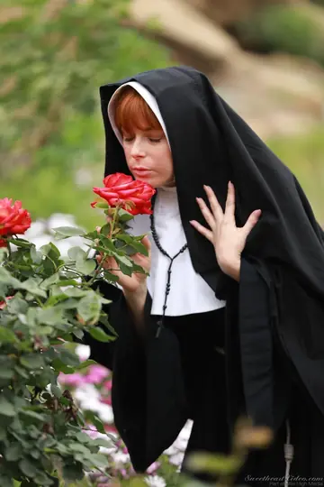 Penny Pax – Pale Redhead Nun Strips Off Her Uniform and Fingers Her Hairy Pussy Outdoors