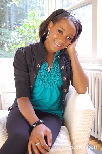Kiki B – Ebony Brunette in Panties Kisses Her Man and Spreads