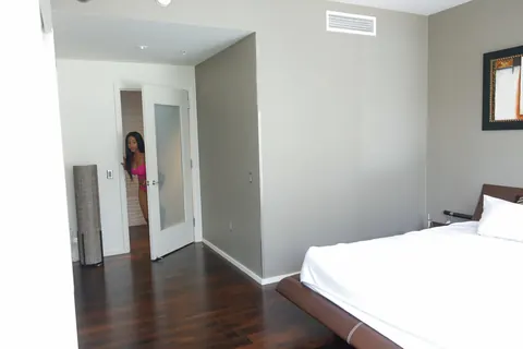Jenna Foxx: Busty Ebony Babe Swallows Cum After Facial – photo 1 of 19