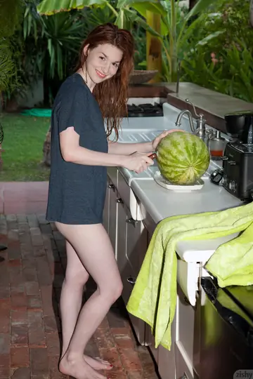 Emily Archer – Pale Busty Brunette Fingers Her Pussy Outdoors