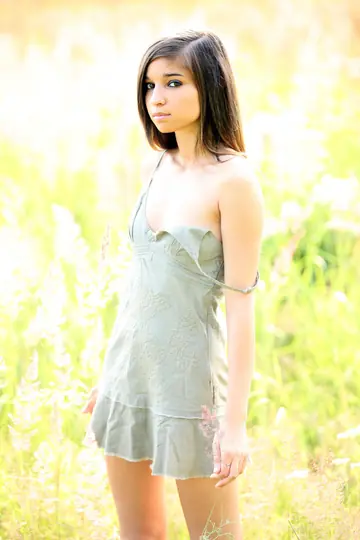 Nika Nikola – Petite Brunette Undresses and Spreads Outdoors