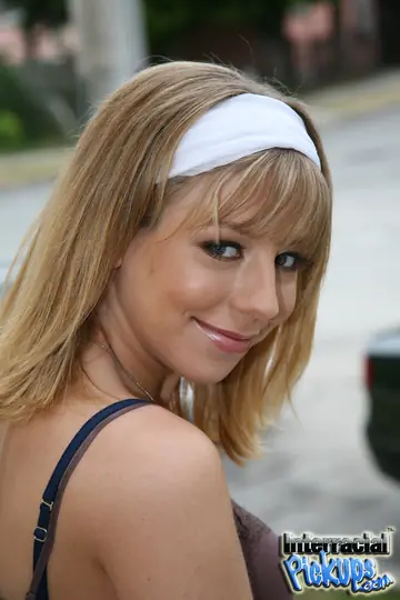Chastity Lynn – Blonde in Boots Sucks BBC and Spreads in POV