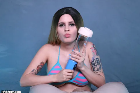 Raquel Roper: Latina in a Bikini Uses a Penis Pump on Her Partner – photo 1 of 12