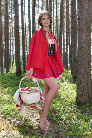 Brunette in Red Riding Hood Cosplay Strips and Fucks in the Forest
